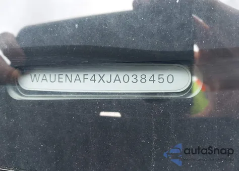 2018 Audi A4 2.0T Tech Premium из США, поврежденный, VIN WAUENAF4XJA038450